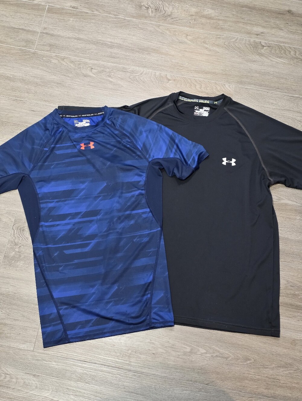 2 Under Armour T-Shirts Mens Sz M Regular Fit & Compression Fit